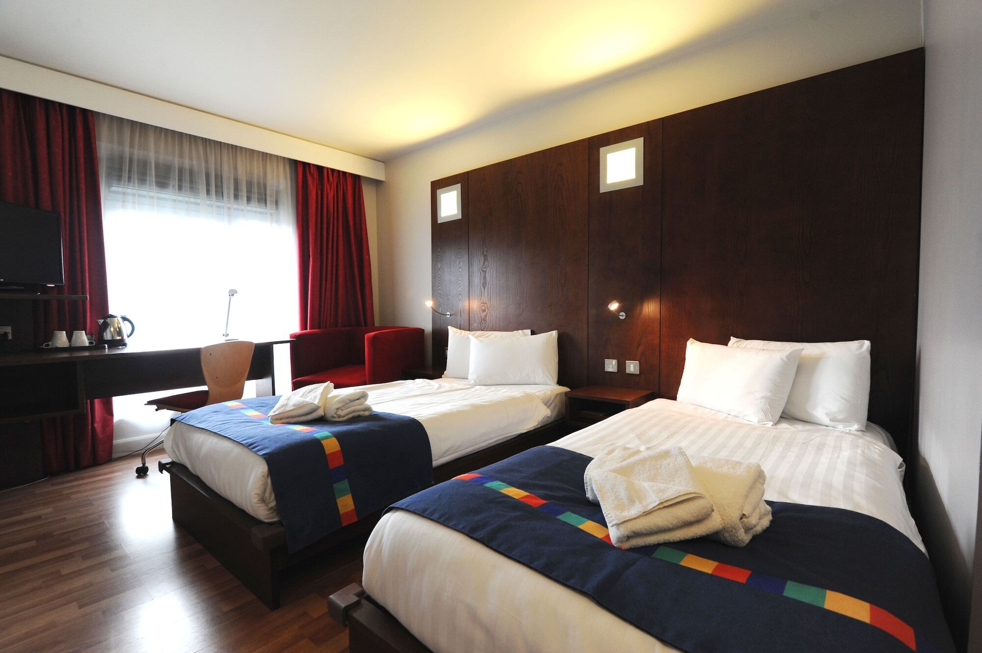 Park By Radisson Birmingham 3*